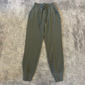Abercrombie & Fitch Traveler Joggers Olive Green Travel Airport Pants XXS